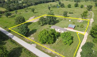 1032 County Road A-409, Ava, MO 65608