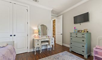 802 Old Spanish Trl, Bay St. Louis, MS 39520