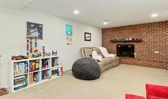 4605 VALERIE Ct, Annandale, VA 22003