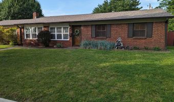 703 Redfern Dr, Beech Grove, IN 46107