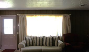 716 E Randolph St, Angola, IN 46703