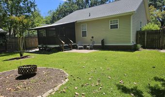 2717 Oaklawn Ave, Beaufort, SC 29902