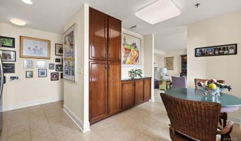 77 S Evergreen Ave 403, Arlington Heights, IL 60005