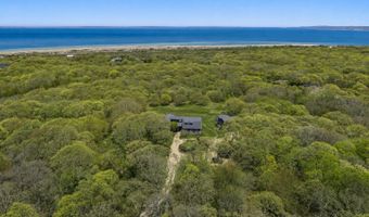 19 Locust Ln, Aquinnah, MA 02535