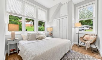 174 Morningside Dr, Asheville, NC 28806