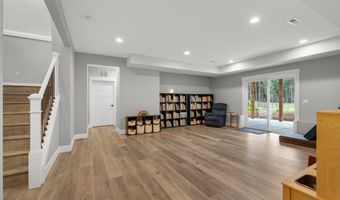 37330 LABISKE Ln, Astoria, OR 97103