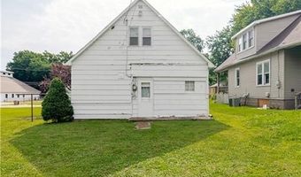 1017 S 5th St, Atchison, KS 66002