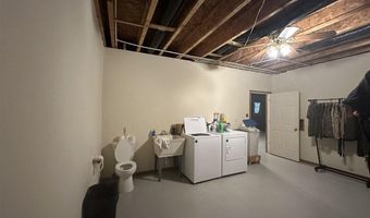 6 County Road 70 E, Bloomfield, IN 47424