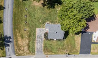 153 Poland Rd, Auburn, ME 04210