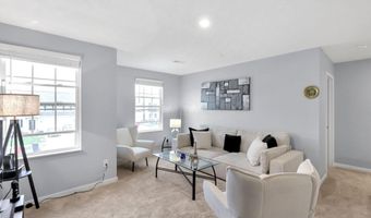 39 Thoreau Dr, Ashville, OH 43103