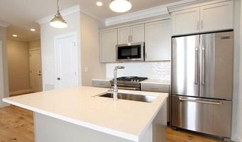 31 Orleans St Unit 303, Boston, MA 02128