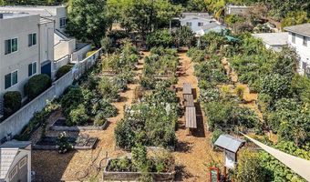 1018 Magnolia St A, South Pasadena, CA 91030