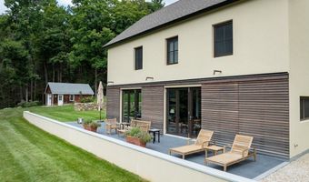 89 Under Mountain Rd, Canaan, CT 06031