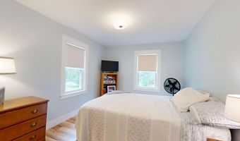 11 Southern Ave, Augusta, ME 04330