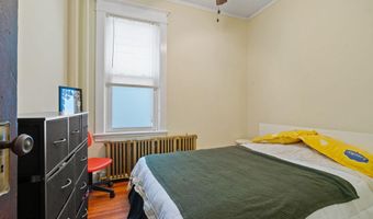 687 Myrtle Ave, Albany, NY 12208