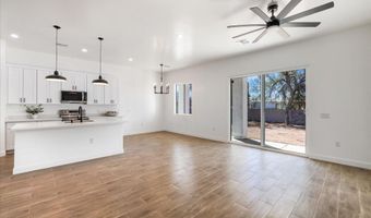 1225 N IRONWOOD Dr, Apache Junction, AZ 85120