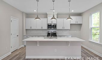 315 Queensferry Dr, Aberdeen, NC 28387