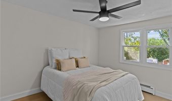 17 Auburn Ave, Johnston, RI 02919