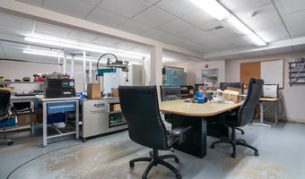 376 Dry Bridge Rd B2, North Kingstown, RI 02852