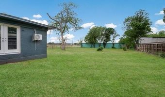 10246 Loop 106, Adkins, TX 78101