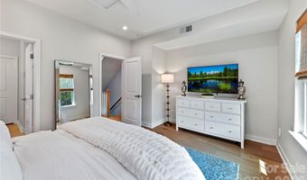 739 Anderson St, Charlotte, NC 28205