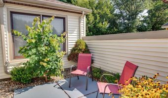 1822 Muny Vista Ct A, Alton, IL 62002