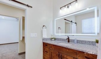 275 S Barlow St, Colorado City, AZ 86021