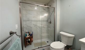 25 Franklin Rd 1, East Greenwich, RI 02818