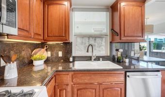 1640 S Pacific St 8, Oceanside, CA 92054
