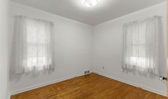 9881 Quandt Ave, Allen Park, MI 48101