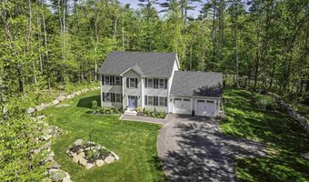 16 Stagecoach Rd, Barrington, NH 03825