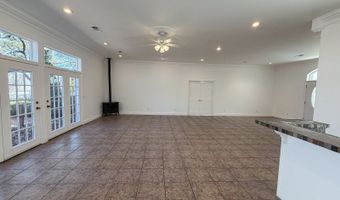 561 W Redbud Ln, Atoka, OK 74525