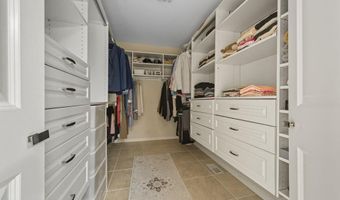 14 STONEBRIDGE Dr, Hockessin, DE 19707