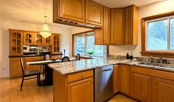 8 Burmont Ct, Utica, NY 13502