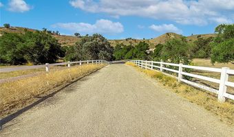 6461 Chesebro Rd, Agoura Hills, CA 91301