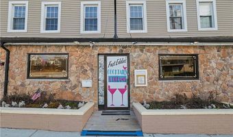 350 River St, Woonsocket, RI 02895