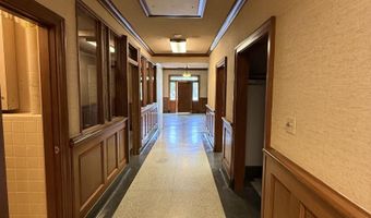 330 E College, Batesville, AR 72501