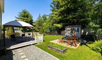 85 Pleasant View Ave, Bristol, CT 06010