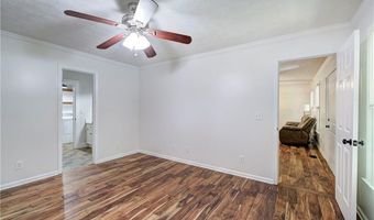 202 Hawkins Farm Cir, Ball Ground, GA 30107