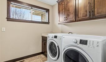 16642 Avocet St NW, Andover, MN 55304