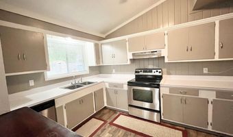 111 Dogwood Pl, Atmore, AL 36502