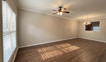 1008 Mica Lamp Ct, Apex, NC 27502