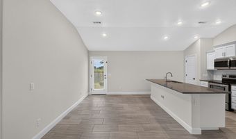 709 NW 63rd Ave, Bentonville, AR 72713