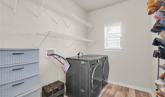 1004 Village Dr, Altus, OK 73521