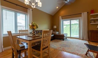 5574 Carver, Asbury, IA 52002