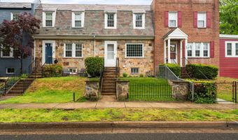 16 E LINDEN St, Alexandria, VA 22301