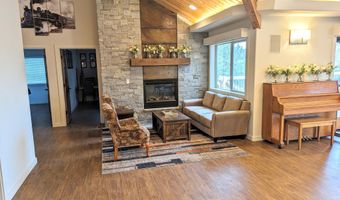 20749 Valentine St 12, Bend, OR 97701
