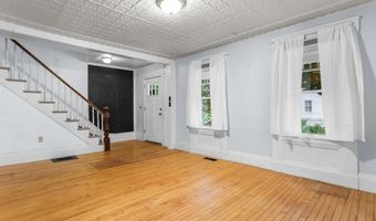 15 Grant St, Bangor, ME 04401