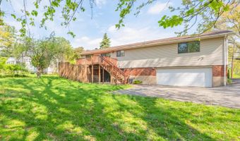 3647 E Galbraith Rd, Amberley, OH 45236