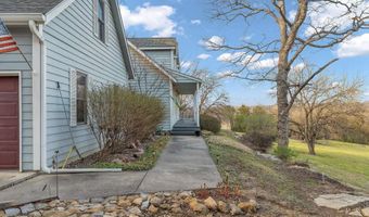 731 E 1100 Rd, Baldwin City, KS 66006